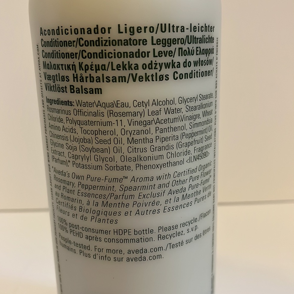 AVEDA Rosemary Mint Conditioner - Picture 7 of 7